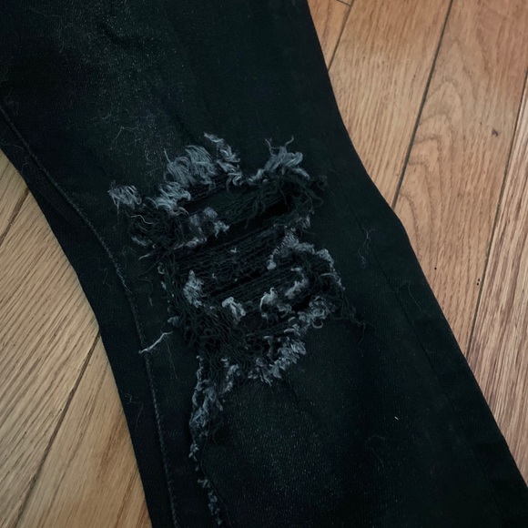 Good American High Rise Skinny Jeans Size 25 in Black Ripped Fray Hem - Picture 5 of 9